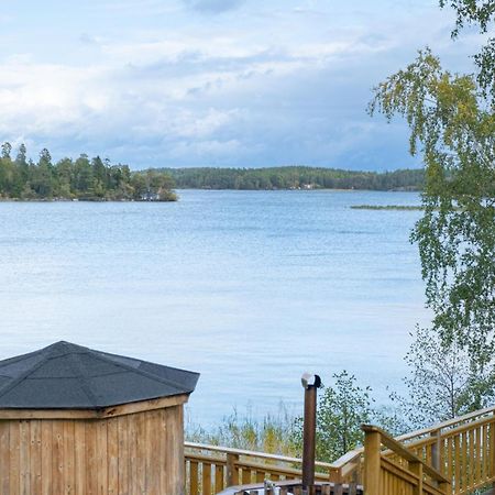 Unique Cottage With A View Of Malaren, Mariefred Buitenkant foto